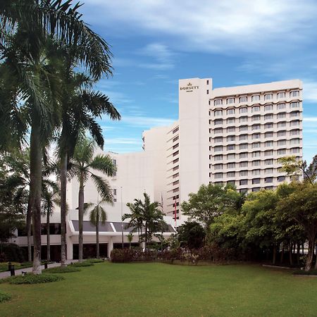 Dorsett Grand Subang Hotel Subang Jaya Exterior foto The Royal Garden Hotel