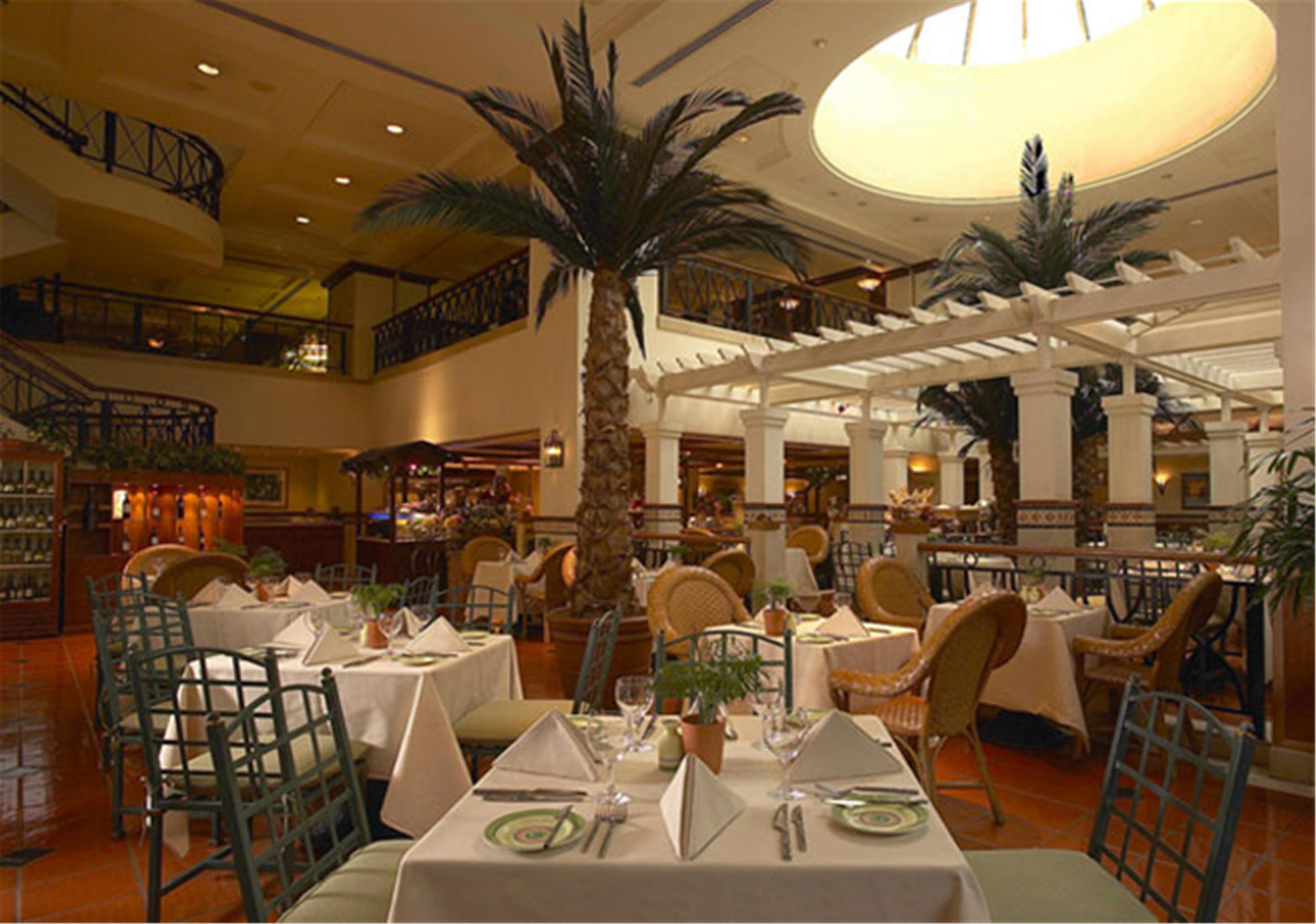 Dorsett Grand Subang Hotel Subang Jaya Exterior foto The Palm Court