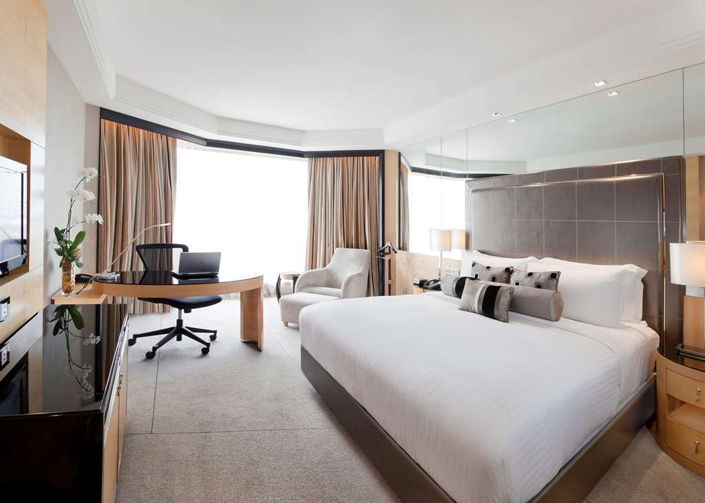 Dorsett Grand Subang Hotel Subang Jaya Habitación foto Deluxe Room