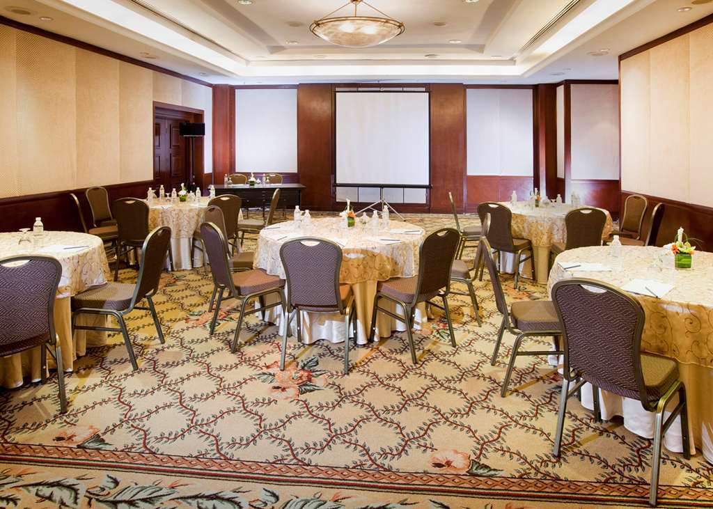 Dorsett Grand Subang Hotel Subang Jaya Facilidades foto Meeting room